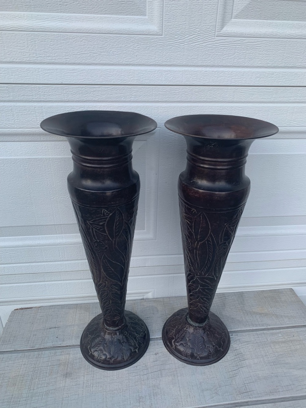 Vintage Bombay India Tall Metal Floor Vases 24” Etched Floral Pair Bronze Decor